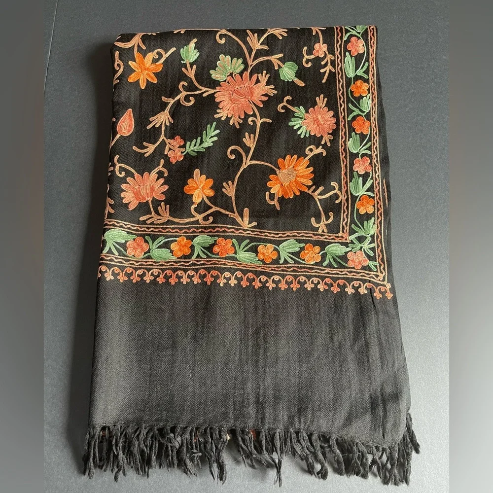 Cashmere Shawl / Scarf